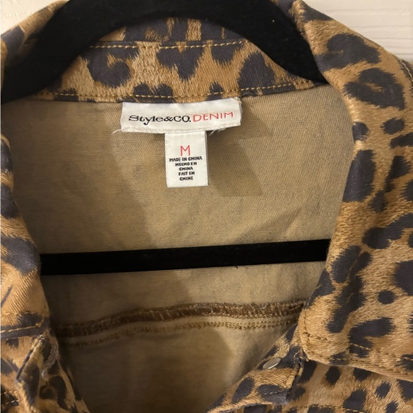 Style & Co. Animal Print Denim Jacket Medium - Picture 2 of 8